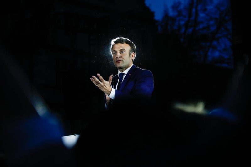 Ecologie : le candidat Emmanuel Macron sur la corde raide pour convaincre