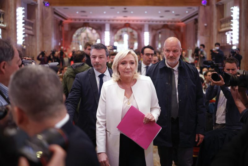 Marine Le Pen veut rompre les coopérations militaires avec l’Allemagne