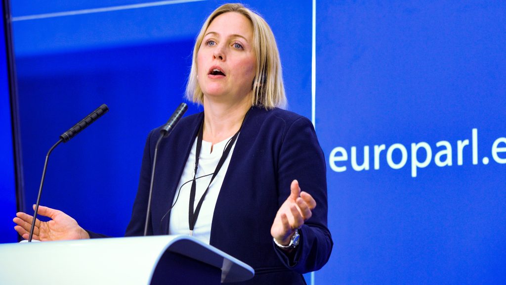 Press conference by Jytte GUTELAND – The Climate Law