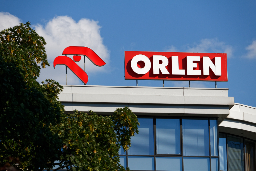 Warsaw/poland,-,July,4,,2018:,View,On,Pkn,Orlen,-