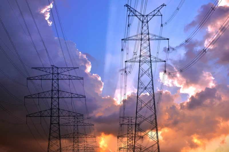 Prix de l'électricité : le patron d'EDF s'oppose à l'État et annonce un recours