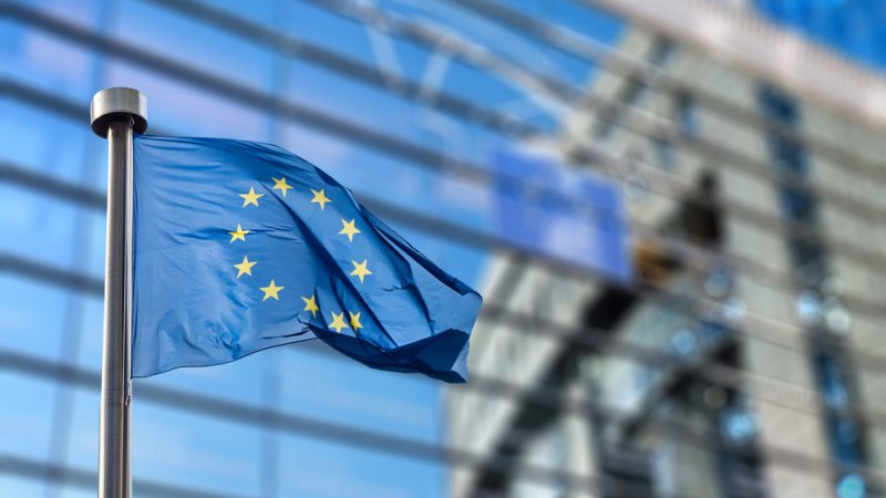Ukraine : l'UE finalise un embargo progressif sur le pétrole russe
