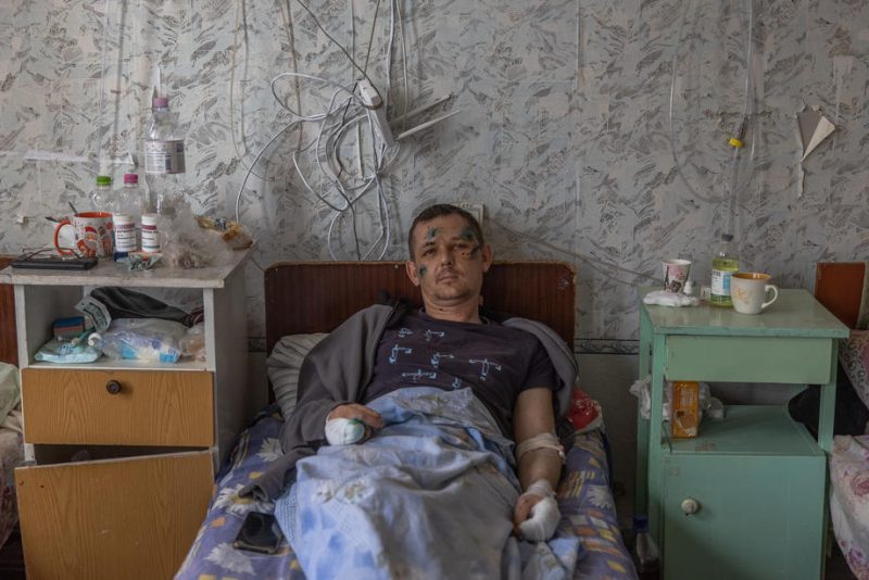 L’OMS a recensé plus de 200 attaques visant les soins de santé en Ukraine