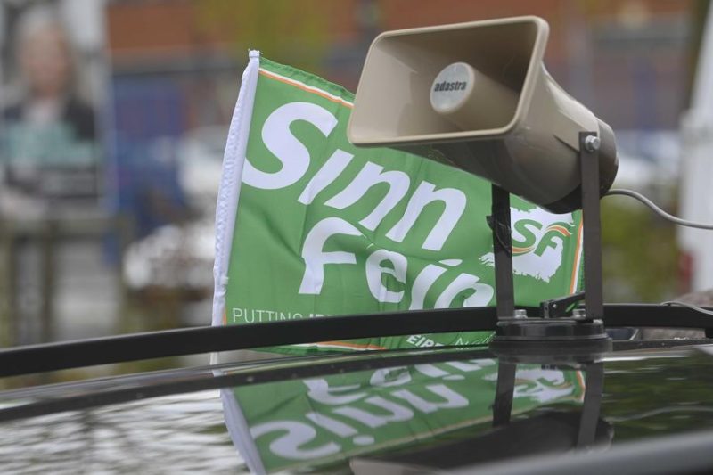 Irlande du Nord : après la victoire du Sinn Fein, Londres appelle à l'union