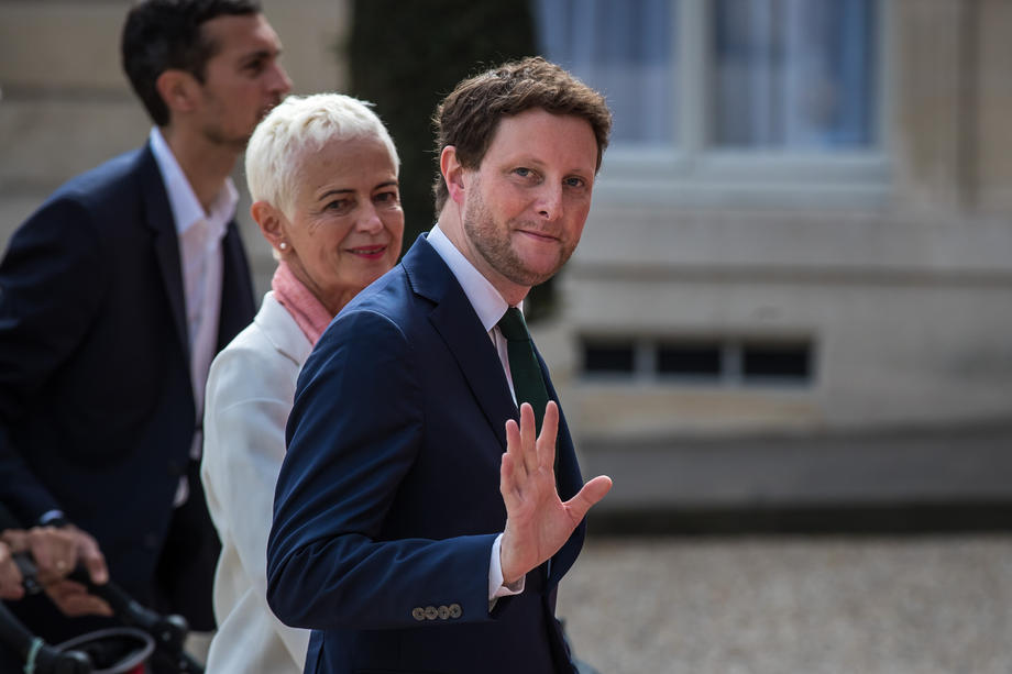 French President Macron sworn in at the Elysee Palace
