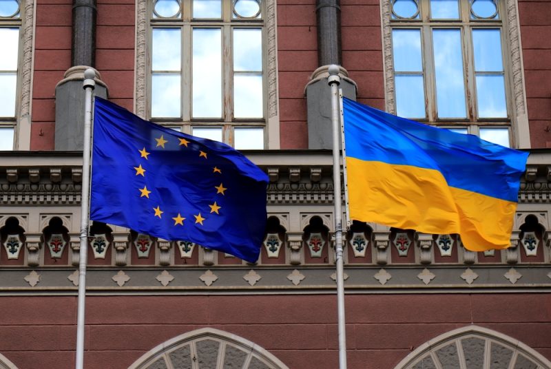 L'Ukraine en guerre suspendue à la décision sur sa candidature à l'UE