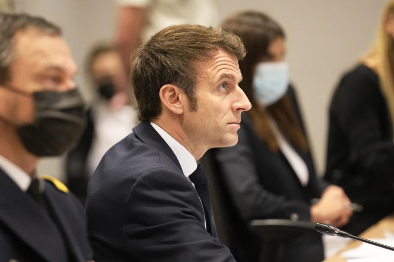 Emmanuel Macron défend le sixième paquet de sanctions contre la Russie