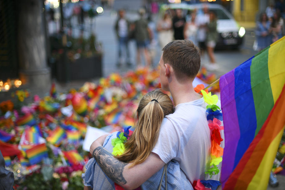 Two dead, several injured in shooting at pub in Oslo