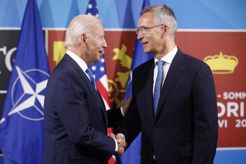 Les États-Unis vont renforcer leur présence militaire en Europe en réponse à l'invasion de l'Ukraine par la Russie