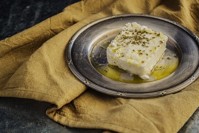 La Cour de justice de l’UE soutient la Grèce face au Danemark au sujet des exportations de feta