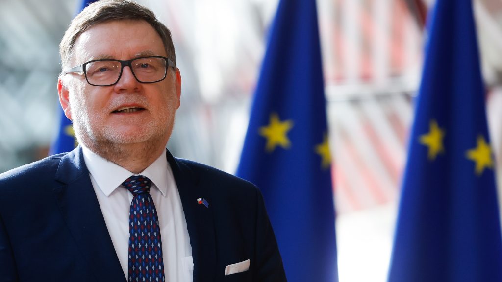 epa10066255 Czech Finance Minister Zbynek Stanjura arrives to attend a Economic and Financial Affairs Council (ECOFIN) meeting at the European Council in Brussels, Belgium, 12 July 2022.  EPA-EFE/STEPHANIE LECOCQ
