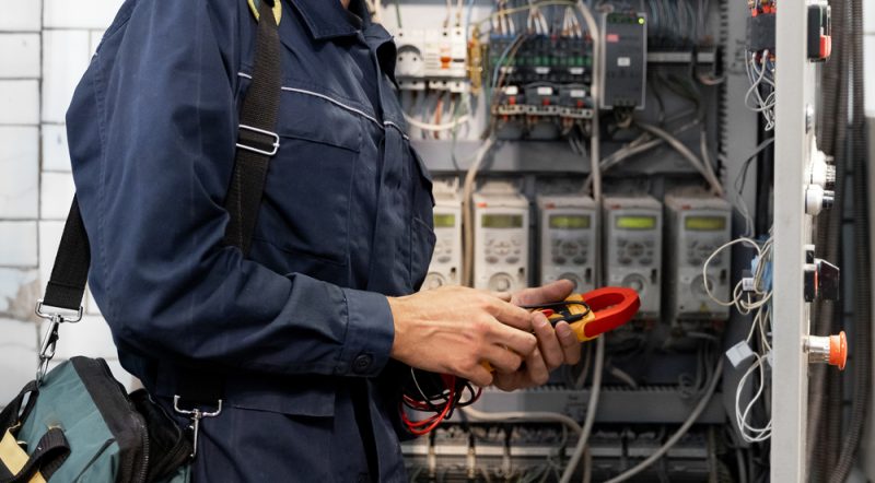 Marché de l'électricité en France : la Cour des comptes demande des évolutions rapides