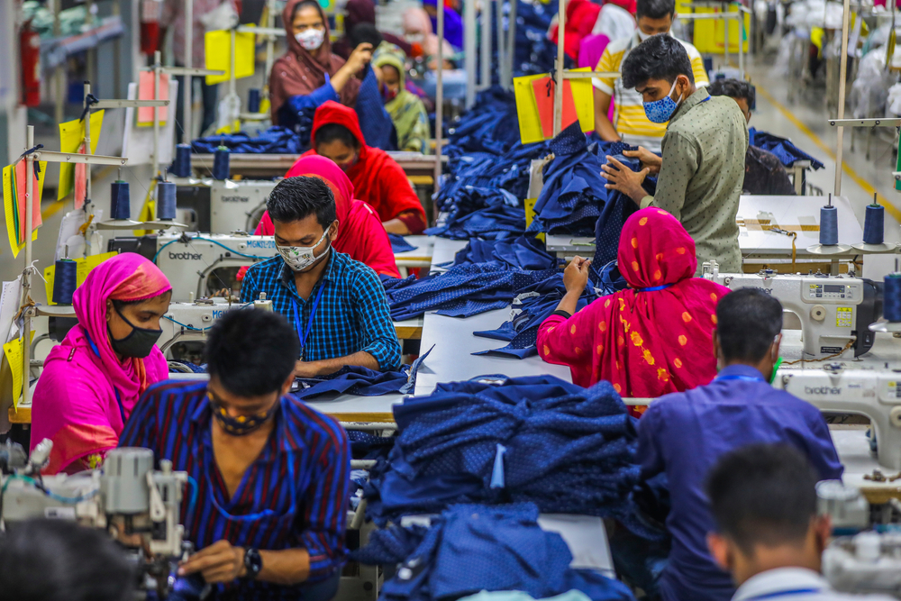 Readymade,Garments,Workers,Work,In,A,Factory,During,A,Coronavirus
