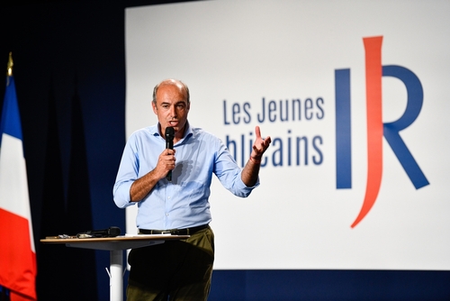 Olivier Marleix (LR) craint une crise de la dette souveraine française