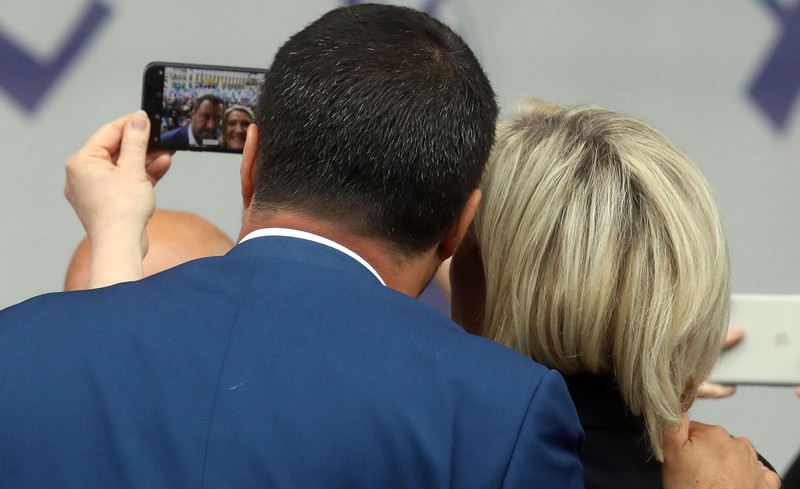 Les désaccords entre nationalistes français et européens fragilisent l'unité de l'extrême droite européenne