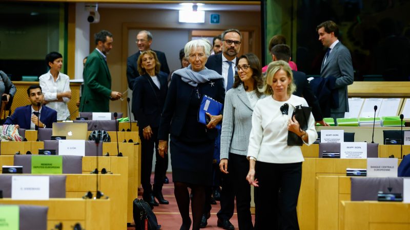 BCE : Christine Lagarde critiquée par le Parlement européen