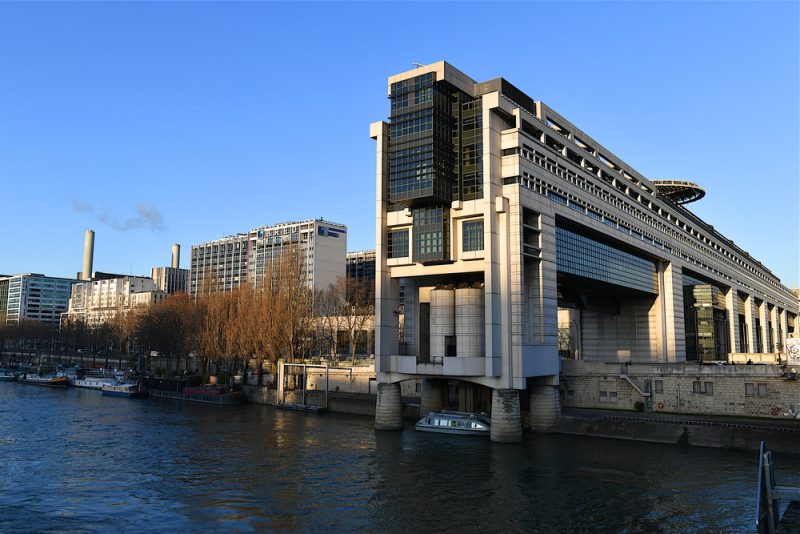 Face à une productivité française en berne, des réformes s’imposent