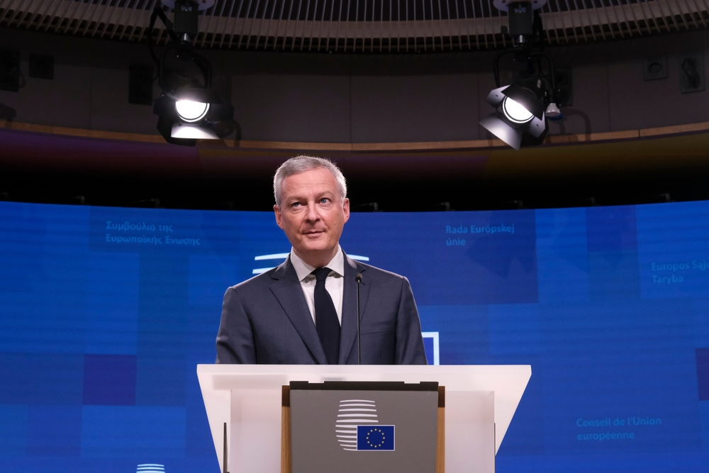 French,Finance,Minister,,Bruno,Le,Maire,And,Eu,Commissioner,Valdis