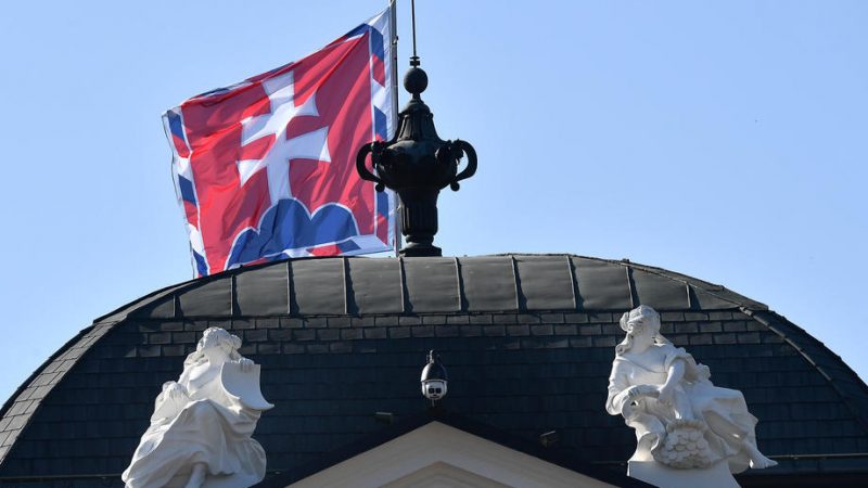 La Slovaquie divisée sur la proposition de la Commission de réduire les fonds européens destinés à la Hongrie