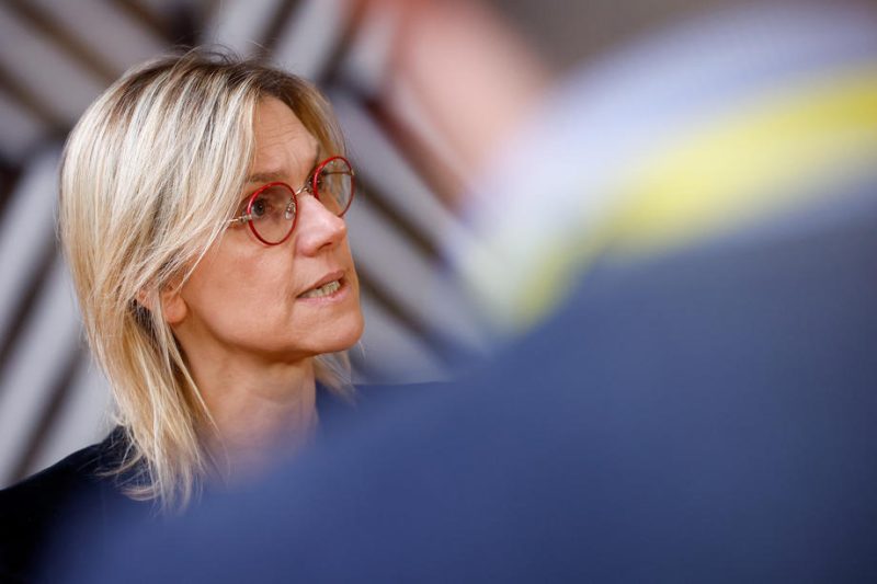 Conseil de l'Énergie : la France ouverte au plafonnement des prix de l'énergie russe, la gauche dénonce un manque d'ambition