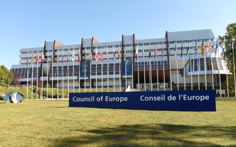 La présidence tchèque de l'UE soulève la question de l'inclusion de la sécurité nationale dans le traité sur l'IA