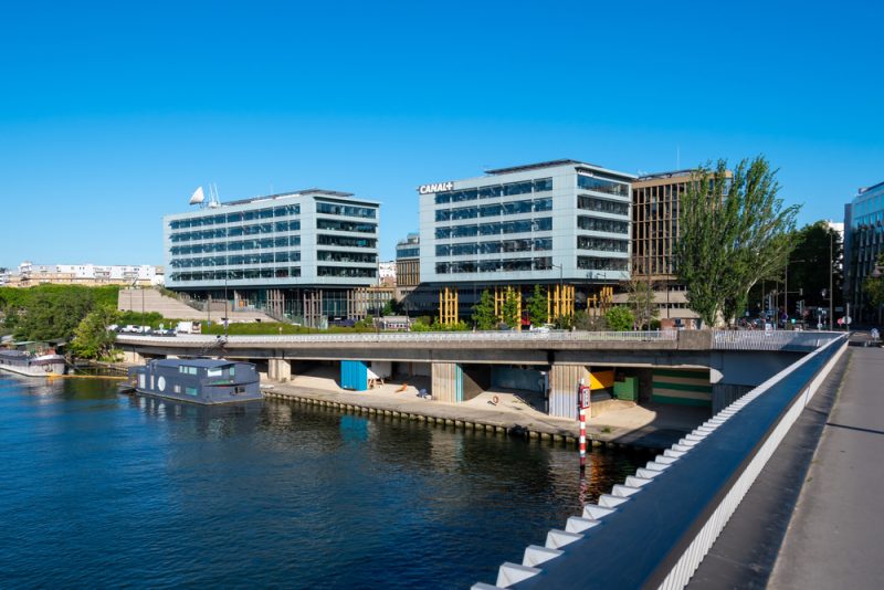 Rapprochement Vivendi/Lagardère : Bruxelles se donne jusqu'au 30 novembre