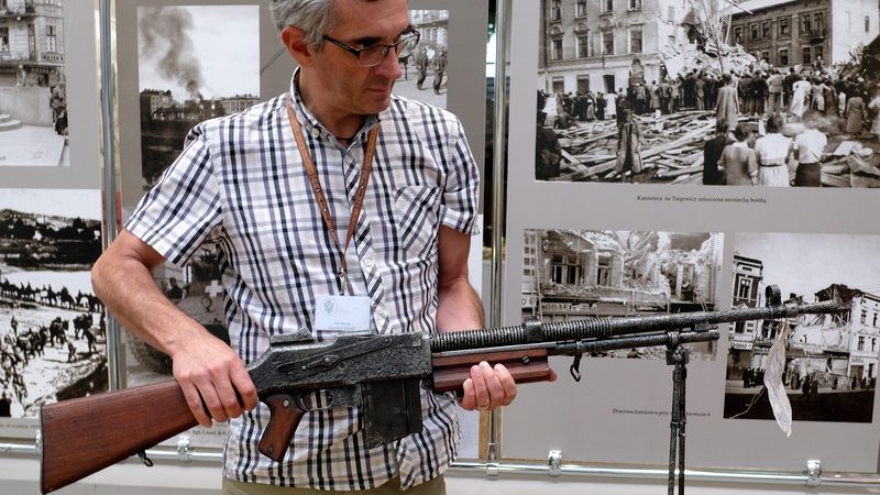 Depuis le début de la guerre en Ukraine, l’intérêt pour les armes à feu a augmenté en Pologne