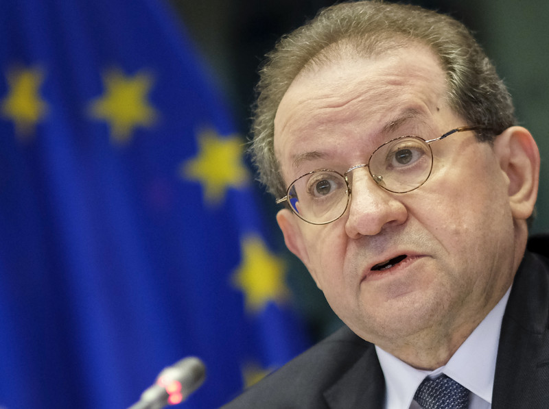 L’ancien vice-président de la BCE réclame une adoption graduelle de la politique monétaire
