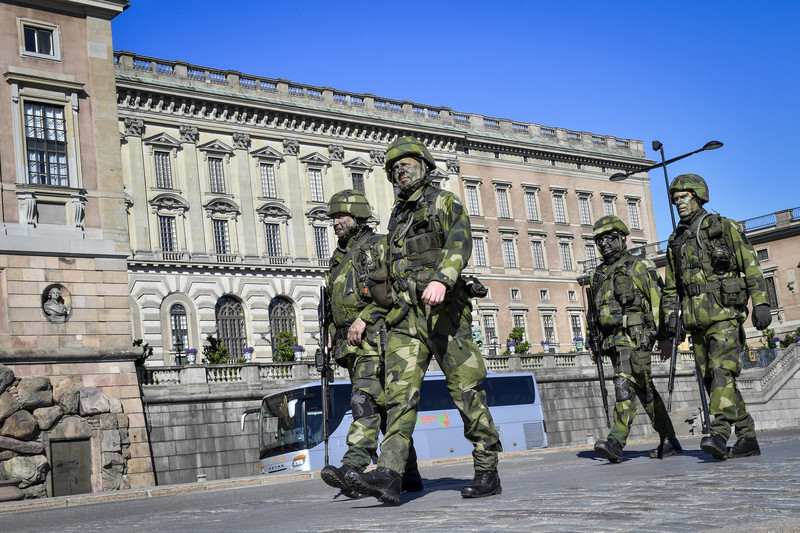 Des centaines de soldats vont défiler à Stockholm