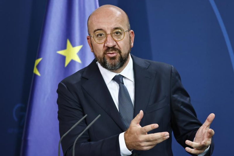 La Grande Europe en sommet à Prague pour se rassembler face à Moscou