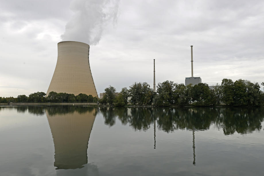 Nuclear power plant in Niederaichbach