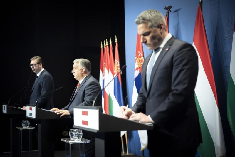 La vraie épreuve sera de survivre à l'hiver 2023, selon le président serbe