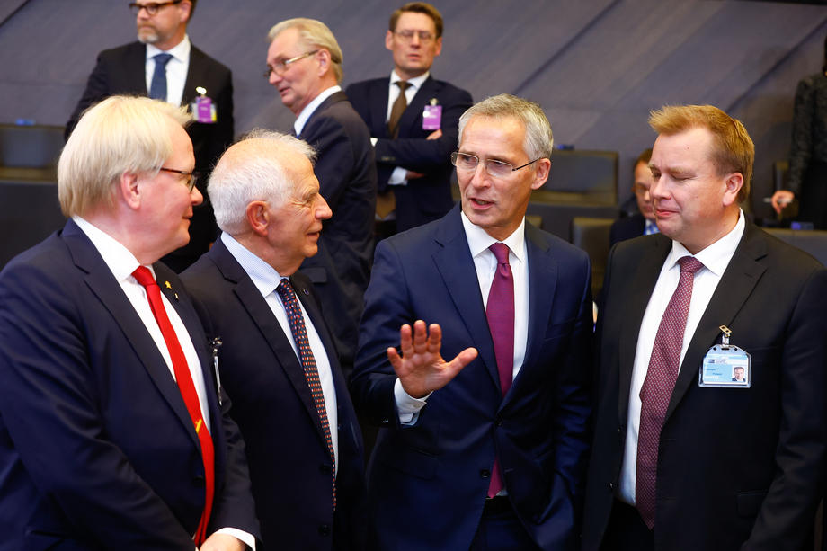NATO Defense Ministers Council