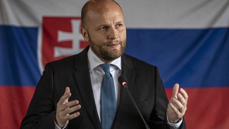 La Slovaquie a autorisé des exportations qui ont servi à la production de matériel pour l’armée russe