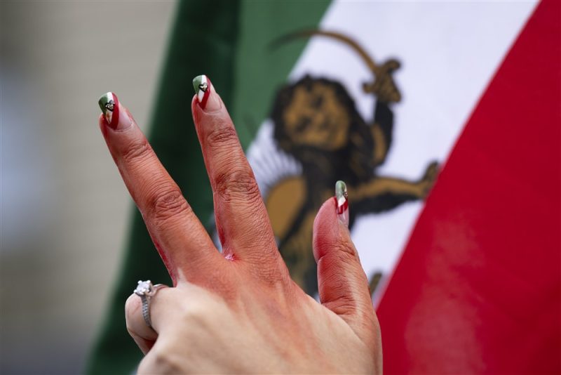 Prix Sakharov : Mahsa Amini et les femmes iraniennes parmi les candidats