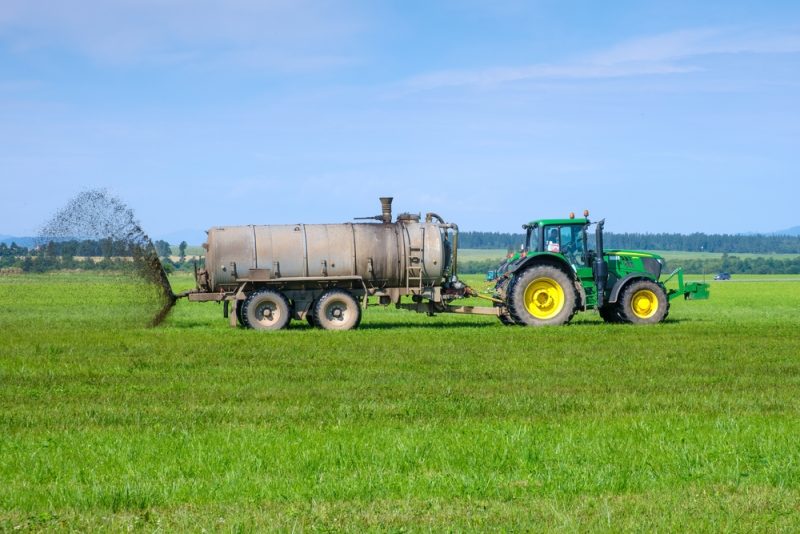 Le plan « vide » de la Commission en matière d’engrais dénoncé par les agriculteurs