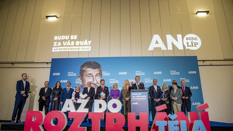 Élections 2023 : vers une réelection du président Zeman ?