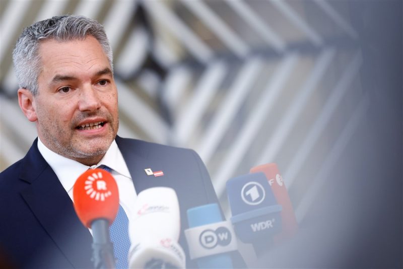 Autriche : le Premier ministre réaffirme l’efficacité des barrières aux frontières