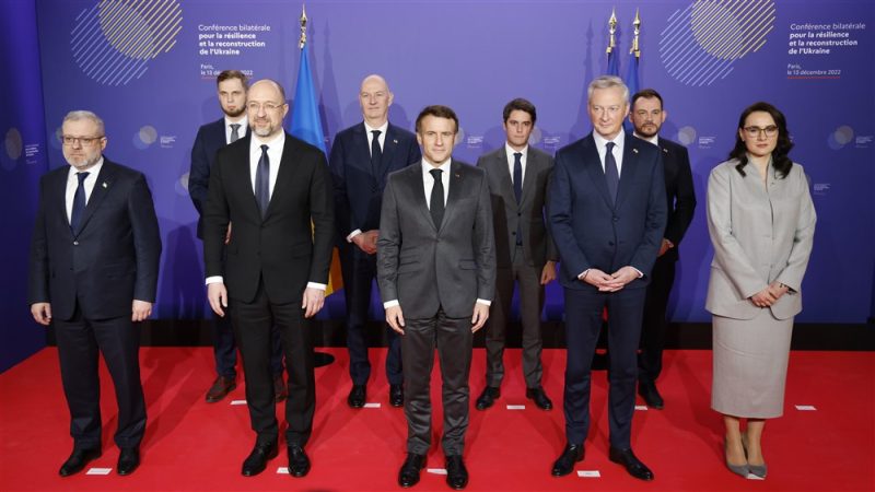 Conférence pour la reconstruction de l’Ukraine : « l’espoir » face à la « terreur énergétique »