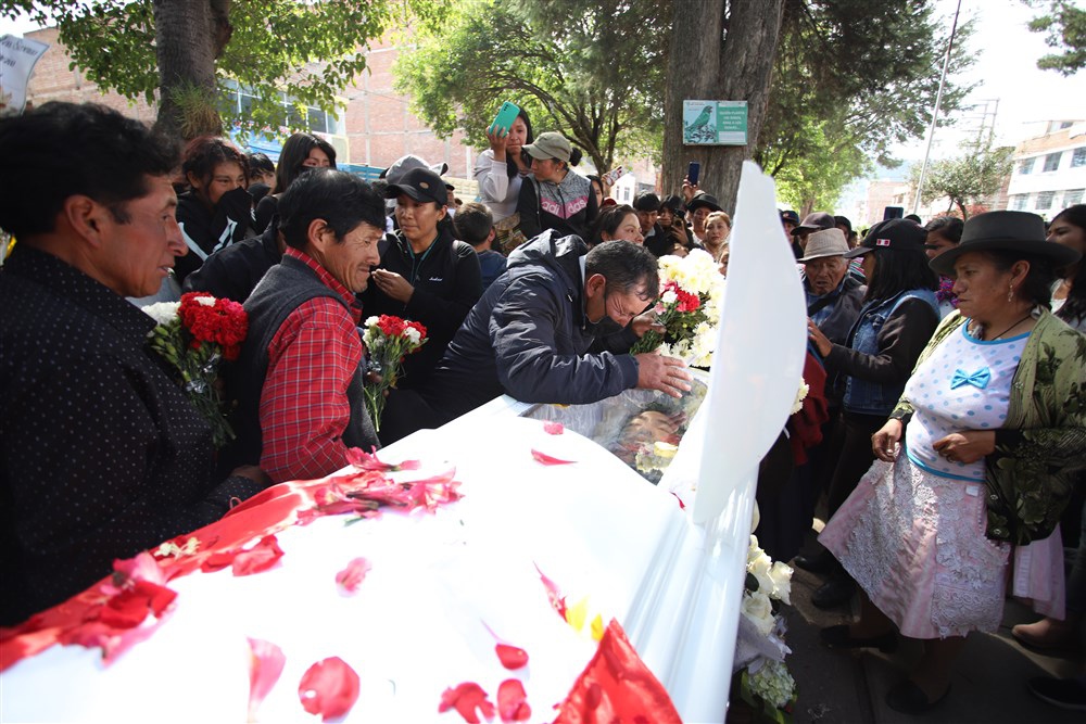 Funeral of people who died during unrest in Peru