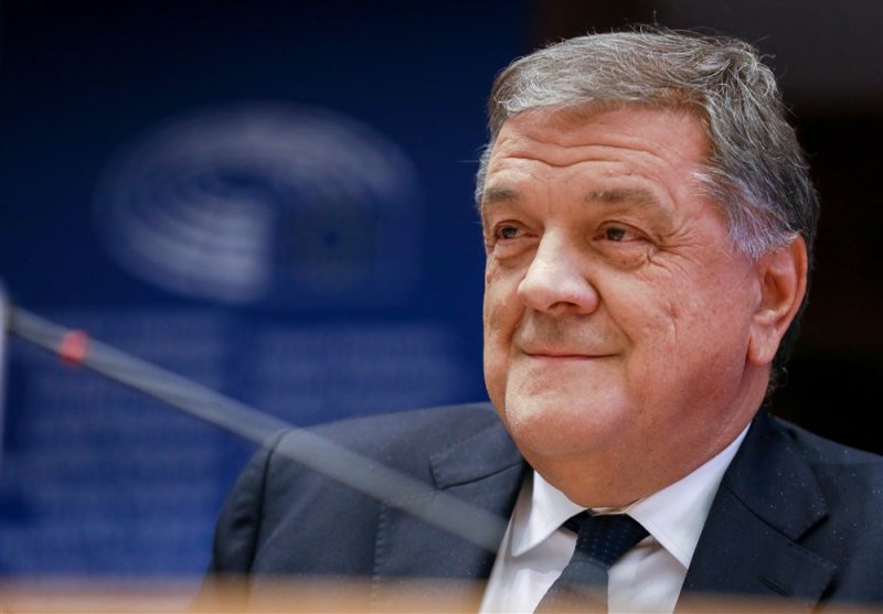 Qatargate : un ex-eurodéputé et un directeur d'ONG maintenus en détention