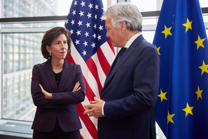 La Commission publie un projet de décision d’adéquation sur la circulation sécurisée de données entre l’UE et les États-Unis