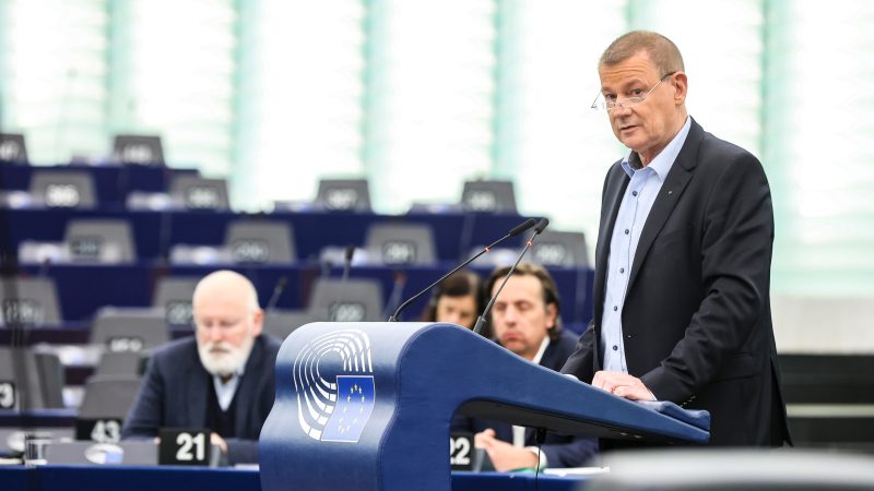 Le Parlement européen approuve le plan d’accélération des autorisations pour les énergies renouvelables