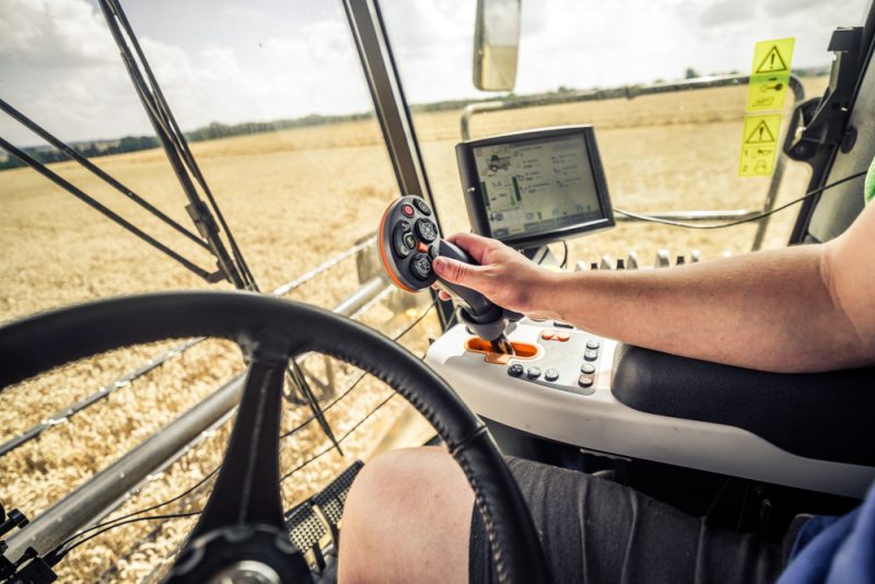 L’agriculture de précision est la clé du « double enjeu » agricole, selon la Commission