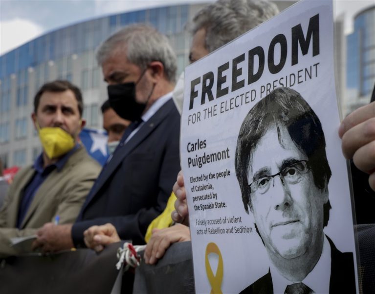 L’Espagne a violé les droits politiques du leader indépendantiste catalan, selon l’ONU