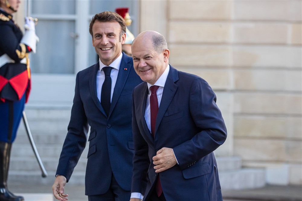 German Chancellor Scholz in Paris