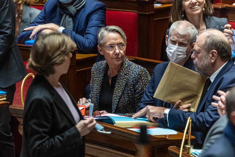 Questions to the government at the Aational Assembly in Paris