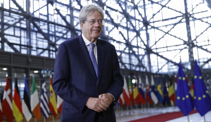 Les règles sur la dette ont tué la croissance, selon le commissaire européen à l’Économie