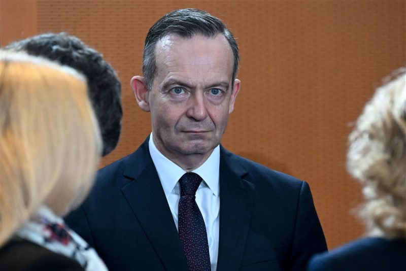Fin des moteurs à combustion : l’Allemagne pose ses conditions à la Commission européenne