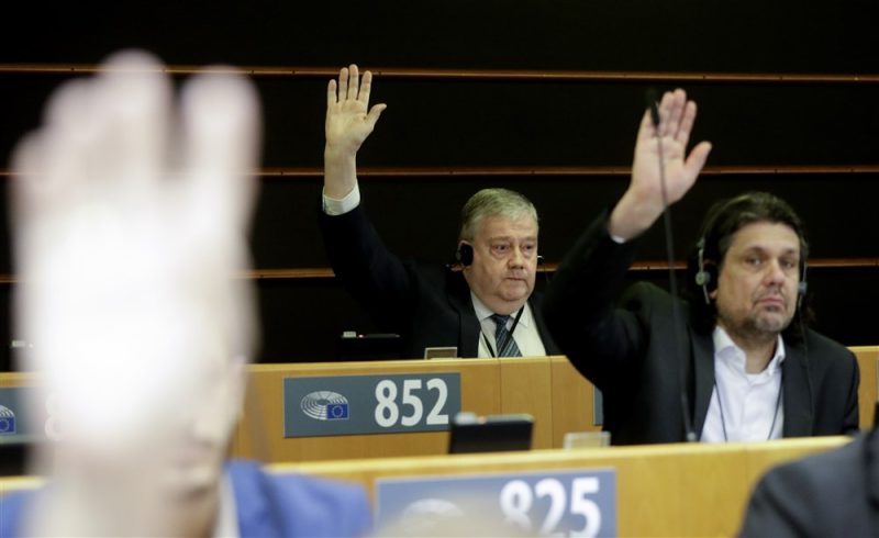 Les immunités parlementaires de Marc Tarabella et Andrea Cozzolino levées
